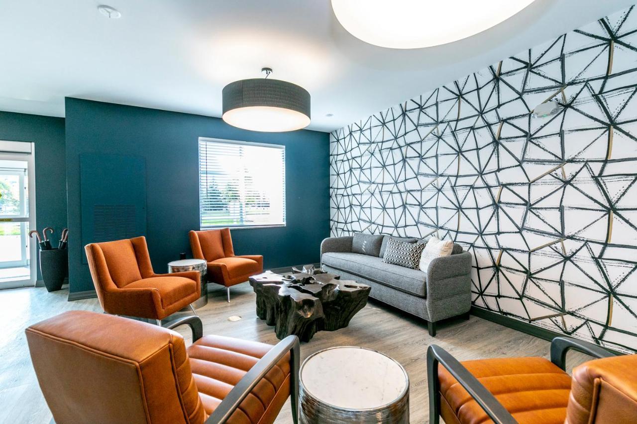 Waterwalk Extended Stay By Wyndham Minneapolis - Plymouth Exterior photo
