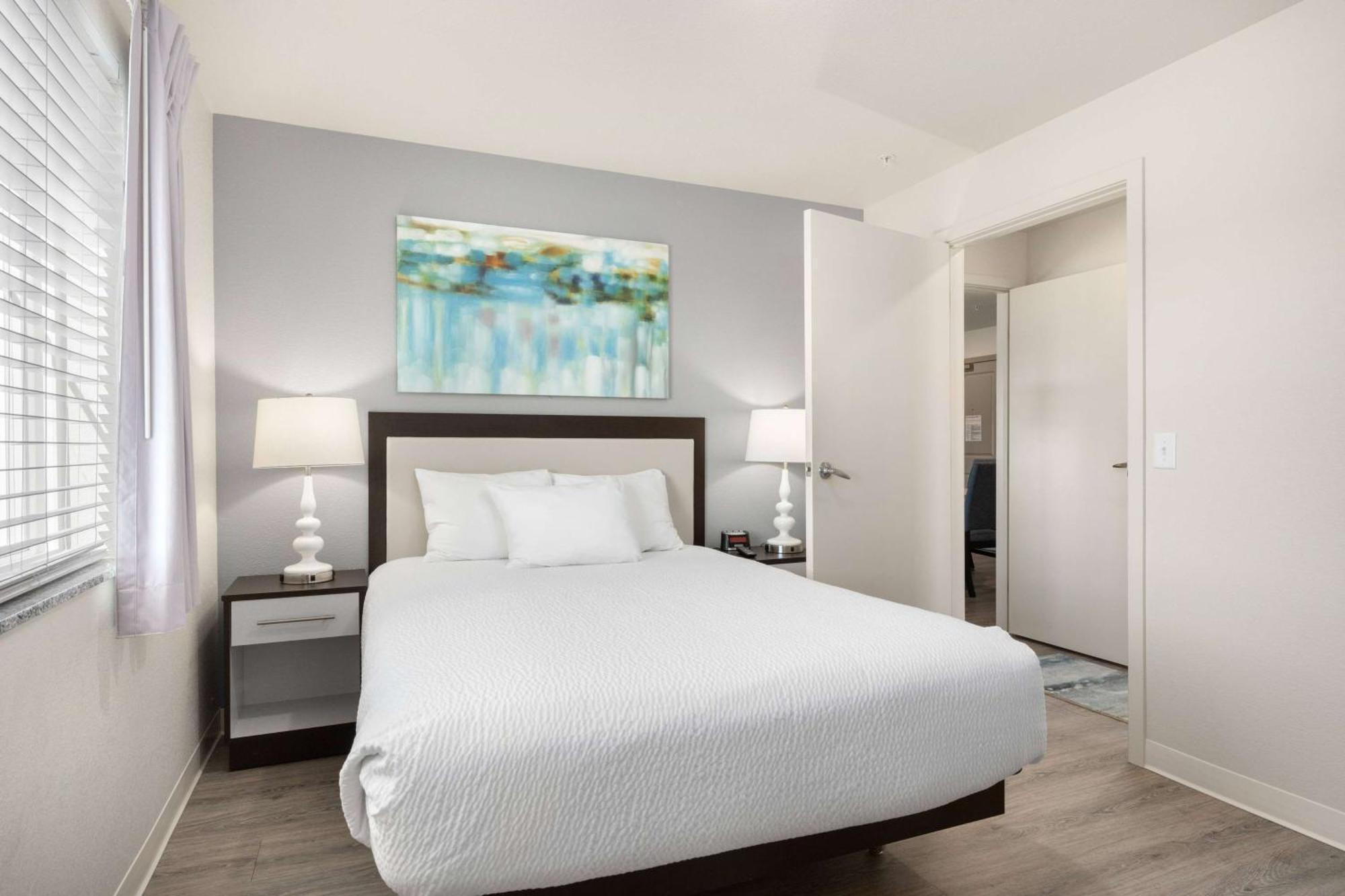 Waterwalk Extended Stay By Wyndham Minneapolis - Plymouth Exterior photo